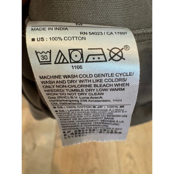 Banana Republic Men’s Luxe Touch Performance Tee – Light Brown – Size Medium - Picture 3 of 8